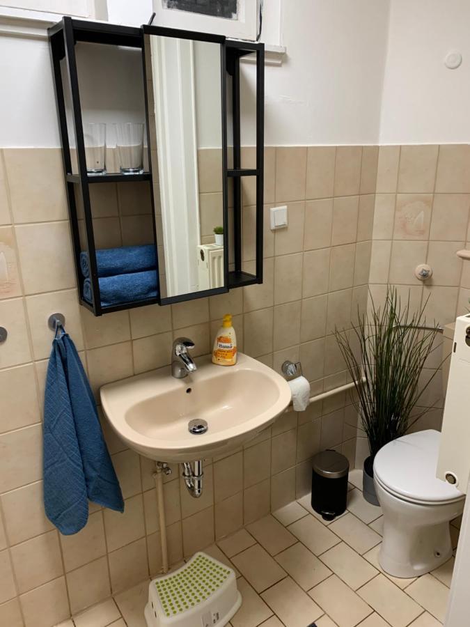 Haus Am Stadtrand Mit Super Verbindung In Die City Cassel Extérieur photo